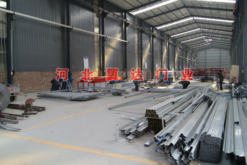 工業門廠家車間